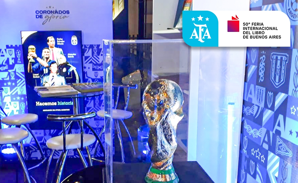 El stand de AFA en la Feria del Libro continúa con gran éxito y alta convocatoria