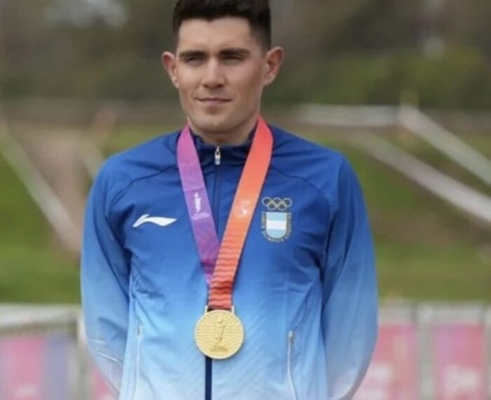 Lágrimas de oro y memoria: la conmovedora consagración de Fernando Contreras en los Suramericanos 2026